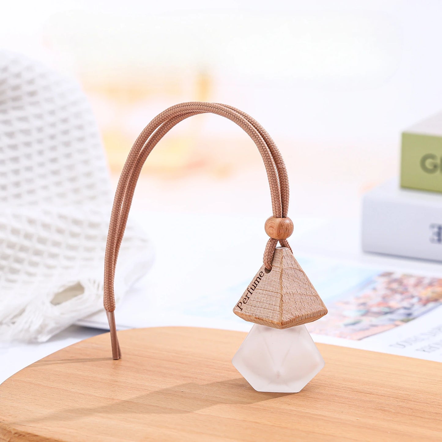 1PC Mini Hanging Perfume Bottle, Car Diffuser , Air Conditioner  Ornament,  Interior Accessories 8ml