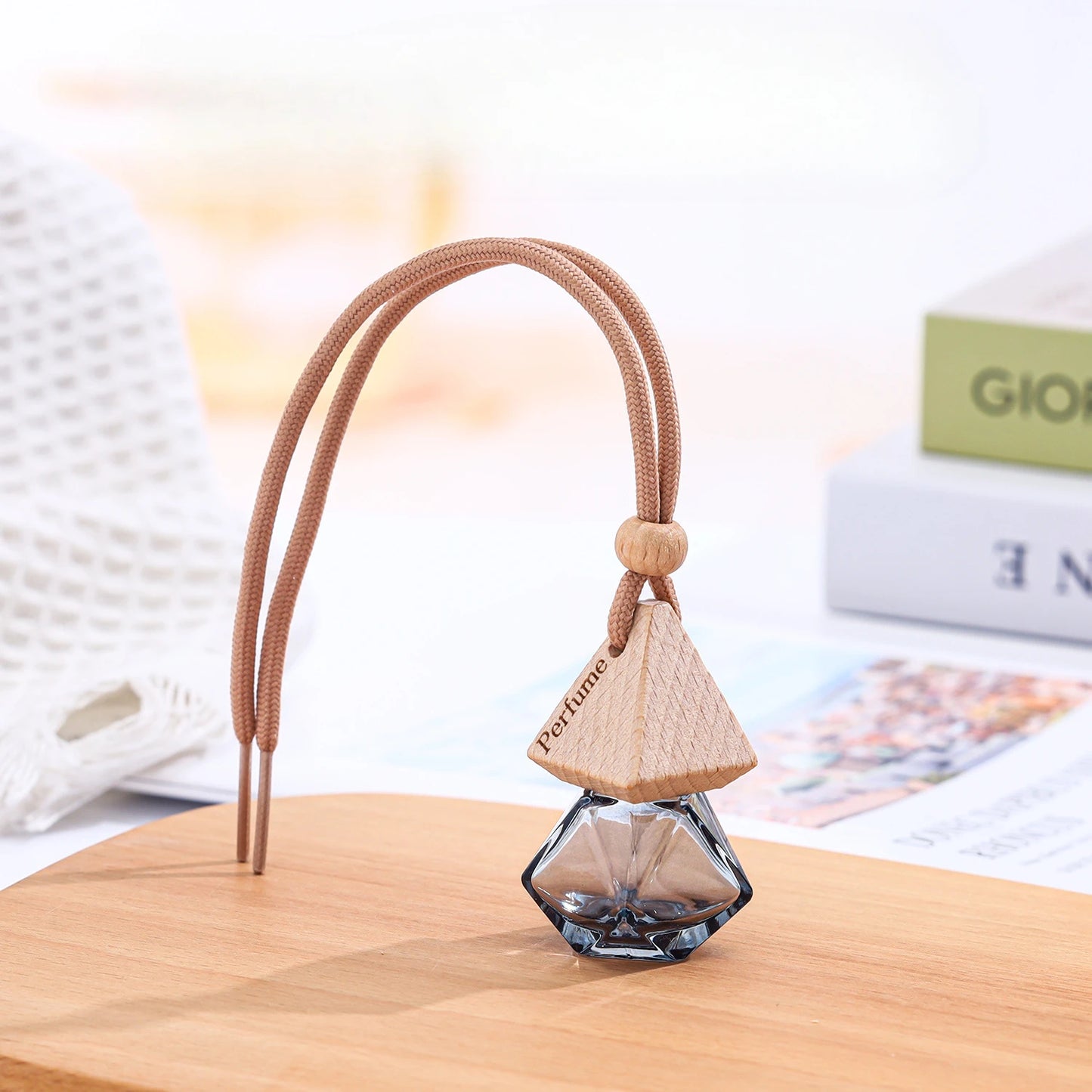 1PC Mini Hanging Perfume Bottle, Car Diffuser , Air Conditioner  Ornament,  Interior Accessories 8ml