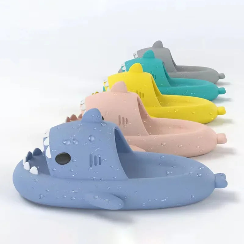 Summer Slippers Lovely Shark Slides Outdoor Women Shoes Flip Flops Men Couples Cartoon Eva Shoes Bathroom Non-Slip Sandals