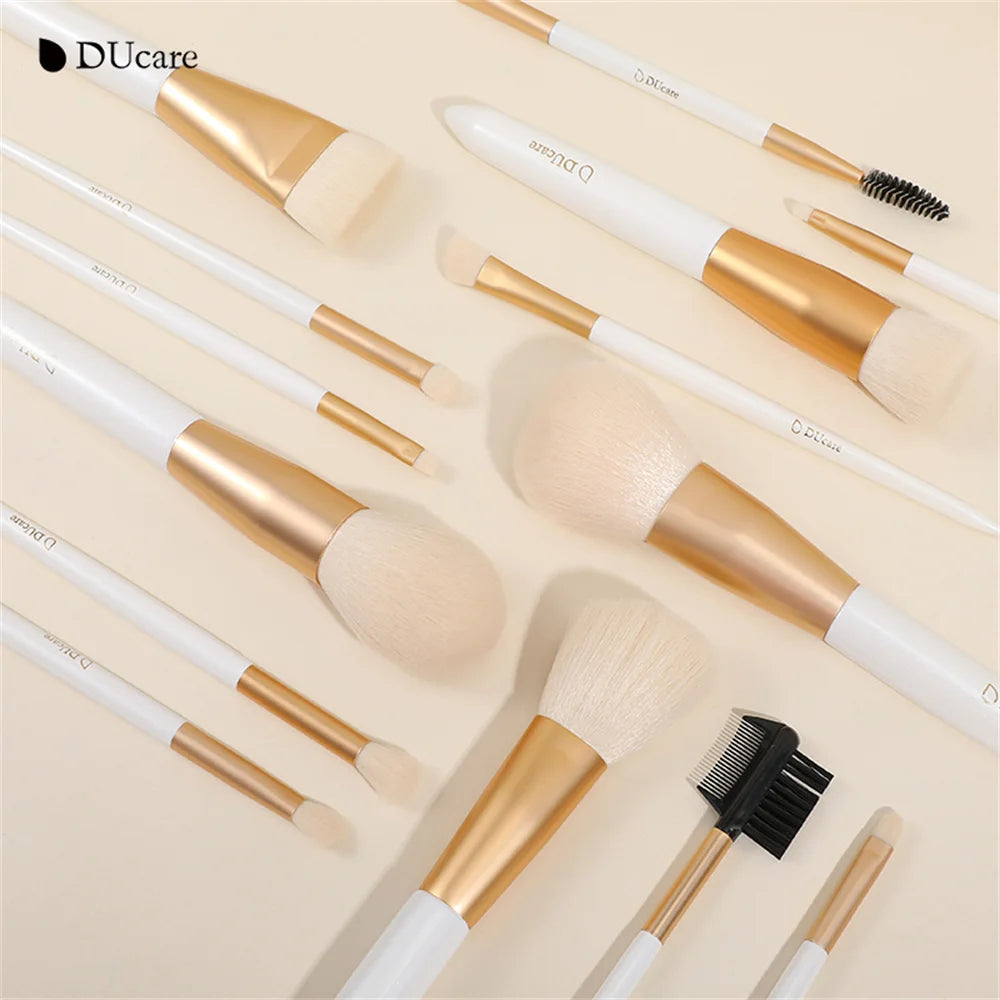 DUcare Highlighter Brush Multifunctional Makeup Brushes Goat Hair Blending Make up Brushes Eyebrow Eyeshadow Brush Makeup Tools